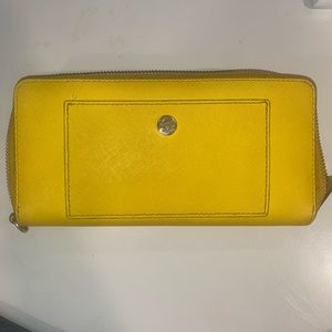 Yellow wallet